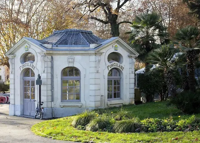 Le Gambetta T2 Cosy Hypercentre Wifi Fibre Avec Parking Apartment Pau