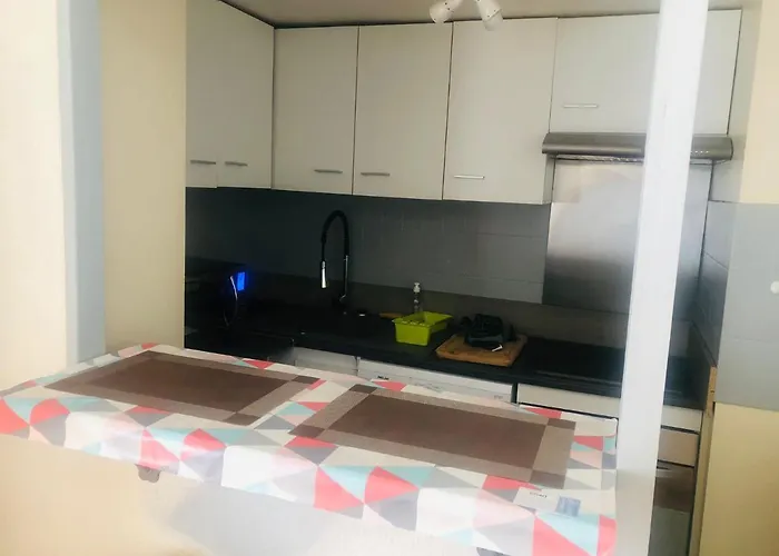 Le Gambetta T2 Cosy Hypercentre Wifi Fibre Avec Parking